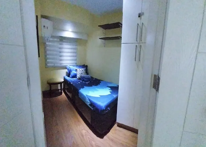 2 Bedroom Loft-type Victoria Apartment