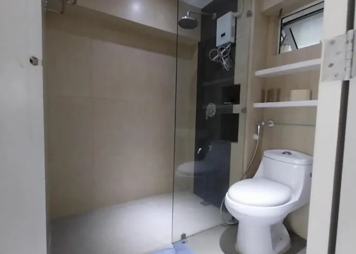 2 Bedroom Loft-type Victoria Apartment